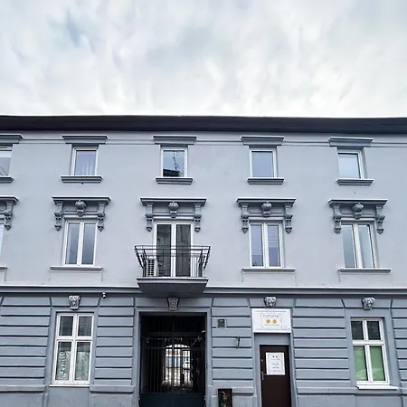 Urban Nest, Przytulne W Centrum Apartman *